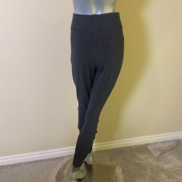 ATHLETA Cozy Knit Leggings With Ruched Detail - Picture 10 of 15
